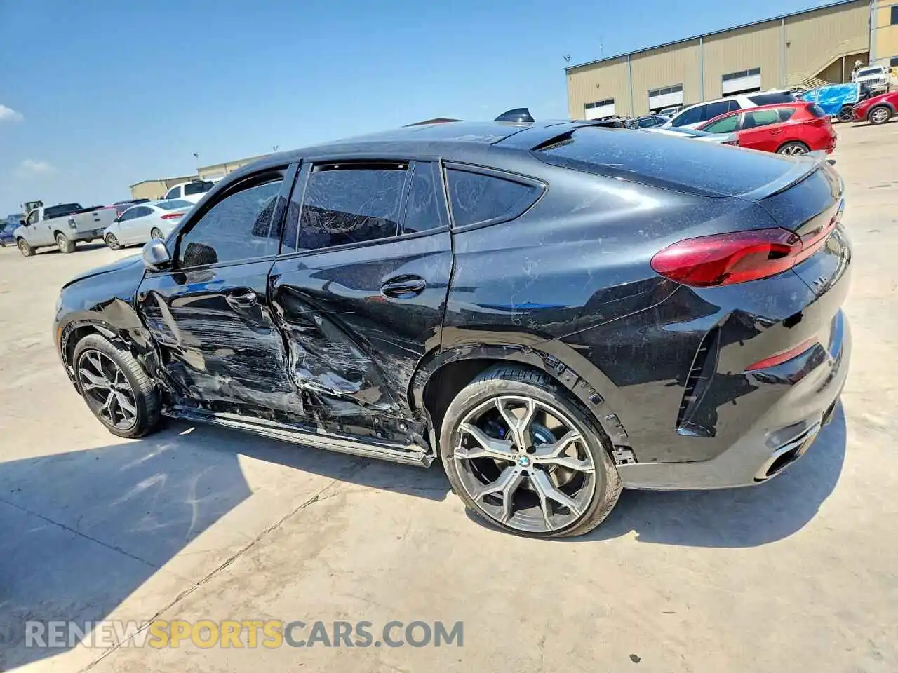 2 Photograph of a damaged car 5UXCY8C0XP9R29309 BMW X6 2023