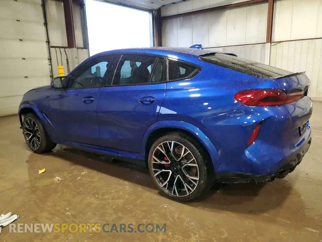 2 Photograph of a damaged car 5YMCY0C01P9N73293 BMW X6 2023
