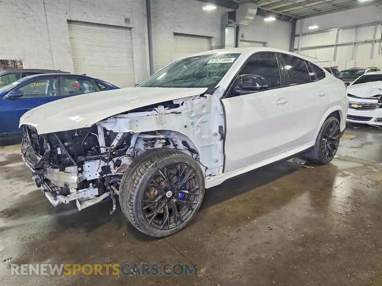 1 Photograph of a damaged car 5YMCY0C01P9R93037 BMW X6 2023