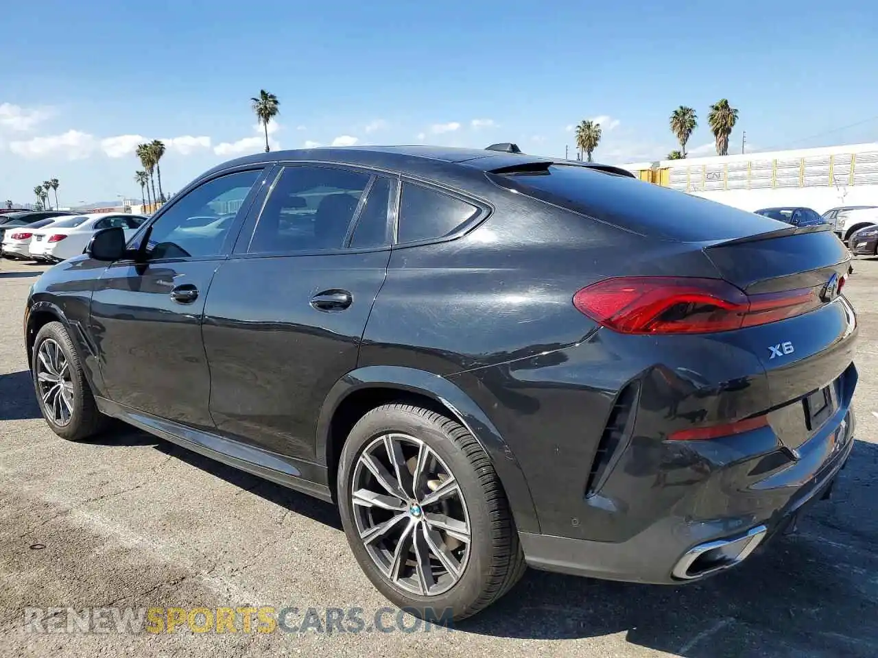 2 Photograph of a damaged car 5UX33EX00R9S41071 BMW X6 2024