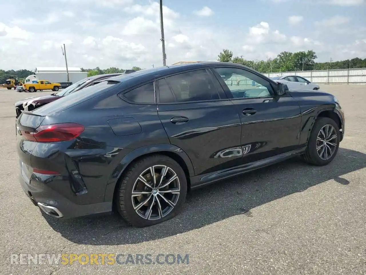 3 Photograph of a damaged car 5UX33EX03R9T65951 BMW X6 2024