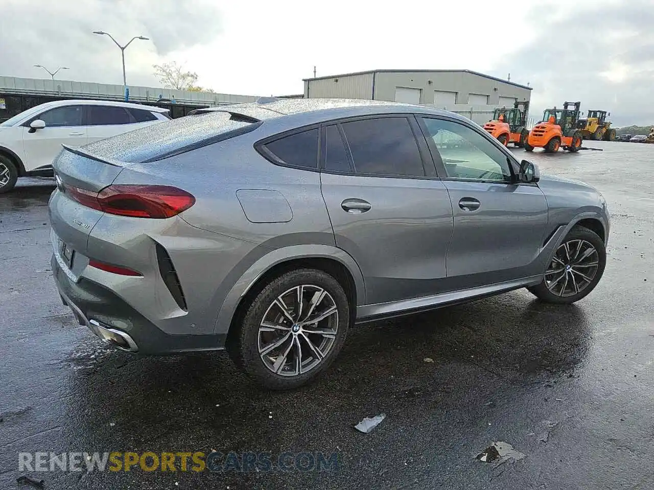 3 Photograph of a damaged car 5UX33EX04R9S89561 BMW X6 2024