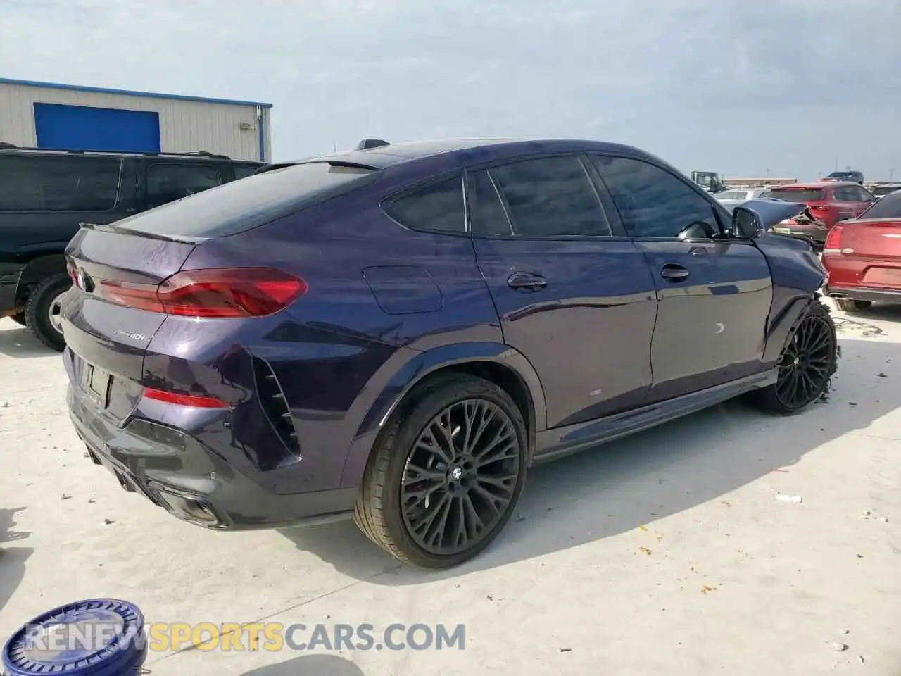 3 Photograph of a damaged car 5UX33EX04R9T57700 BMW X6 2024