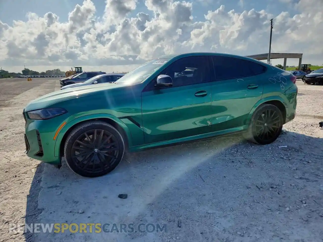 1 Фотография поврежденного автомобиля 5UX43EX00R9U46264 BMW X6 2024