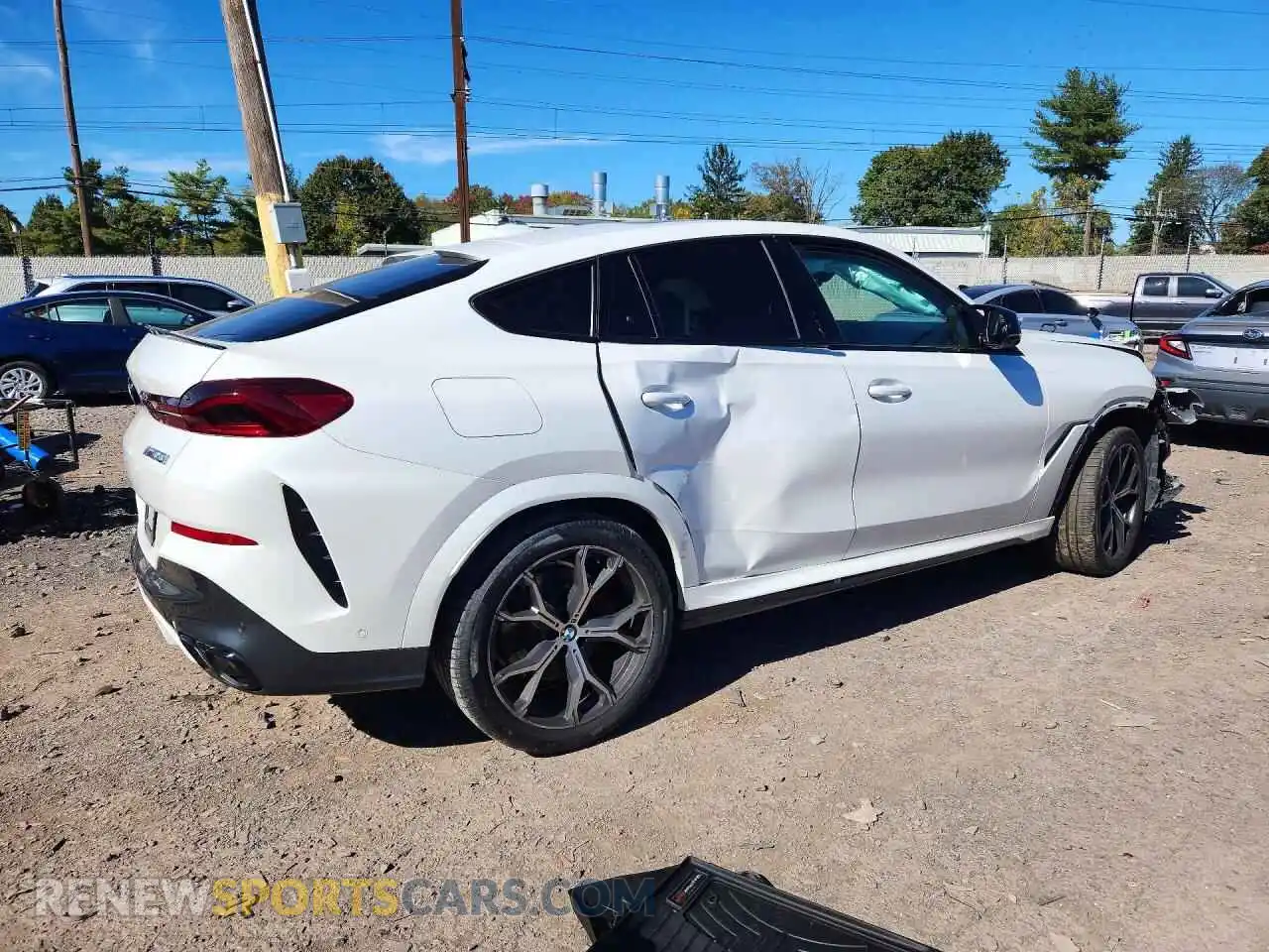 3 Photograph of a damaged car 5UX43EX00R9V32223 BMW X6 2024