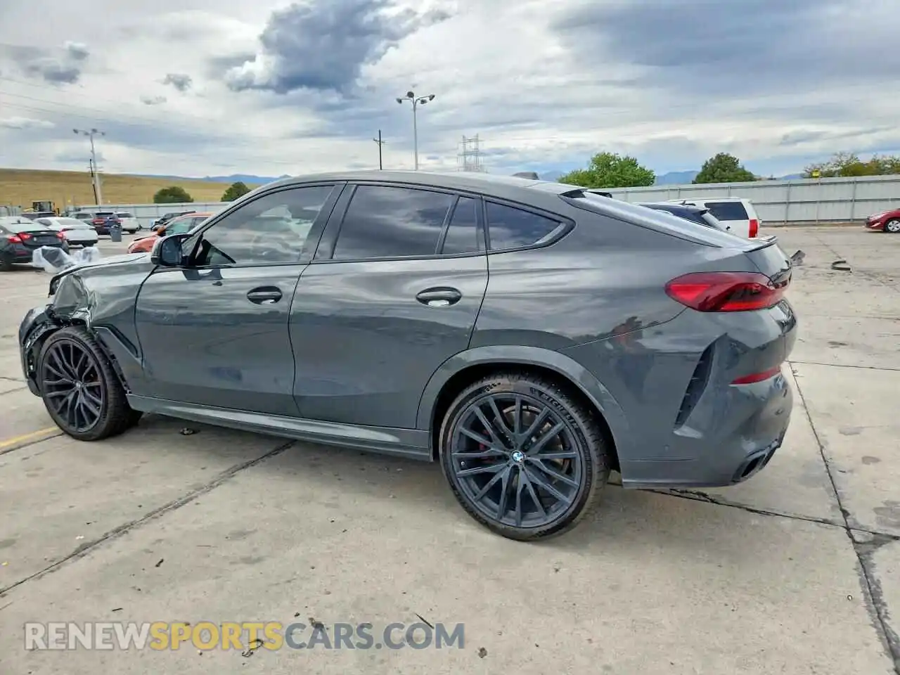 2 Photograph of a damaged car 5UX43EX03R9S81942 BMW X6 2024