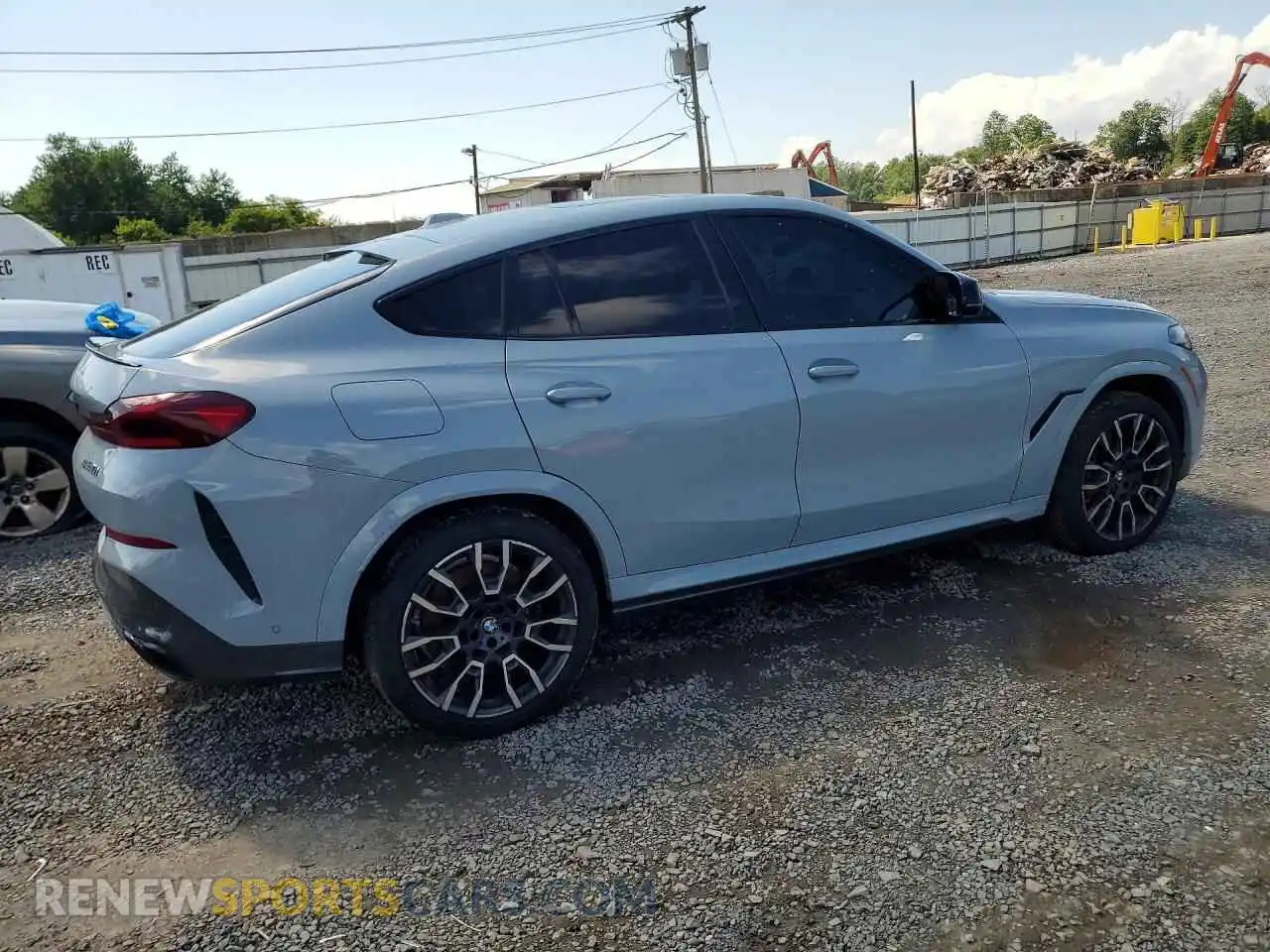 3 Photograph of a damaged car 5UX43EX04R9S83263 BMW X6 2024