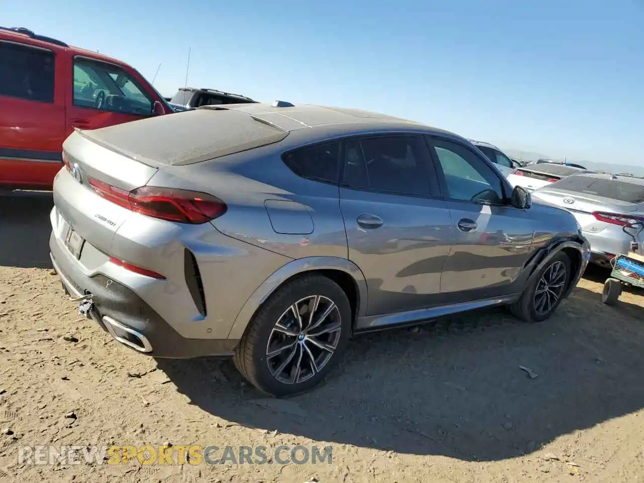 3 Photograph of a damaged car 5UX33EX01S9X36093 BMW X6 2025