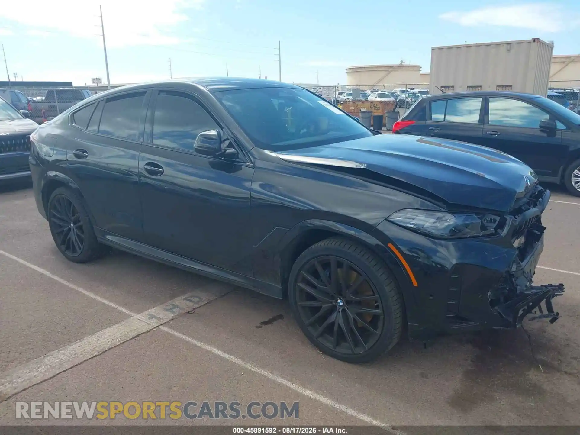 1 Фотография поврежденного автомобиля 5UX33EX01S9Y96801 BMW X6 2025