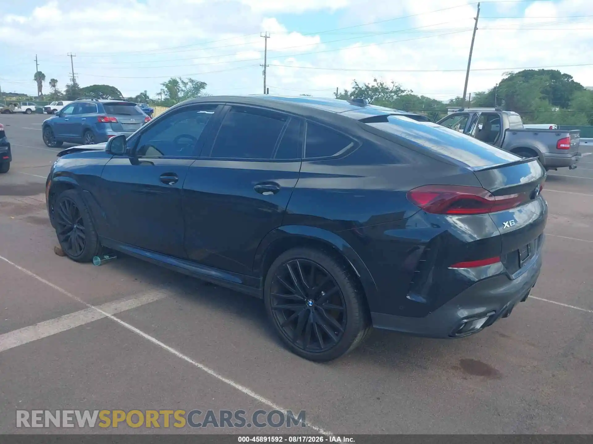 3 Фотография поврежденного автомобиля 5UX33EX01S9Y96801 BMW X6 2025