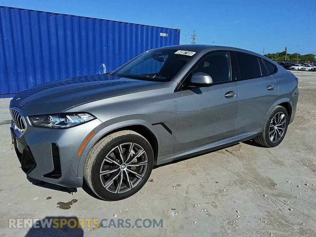 1 Photograph of a damaged car 5UX33EX02S9W99295 BMW X6 2025