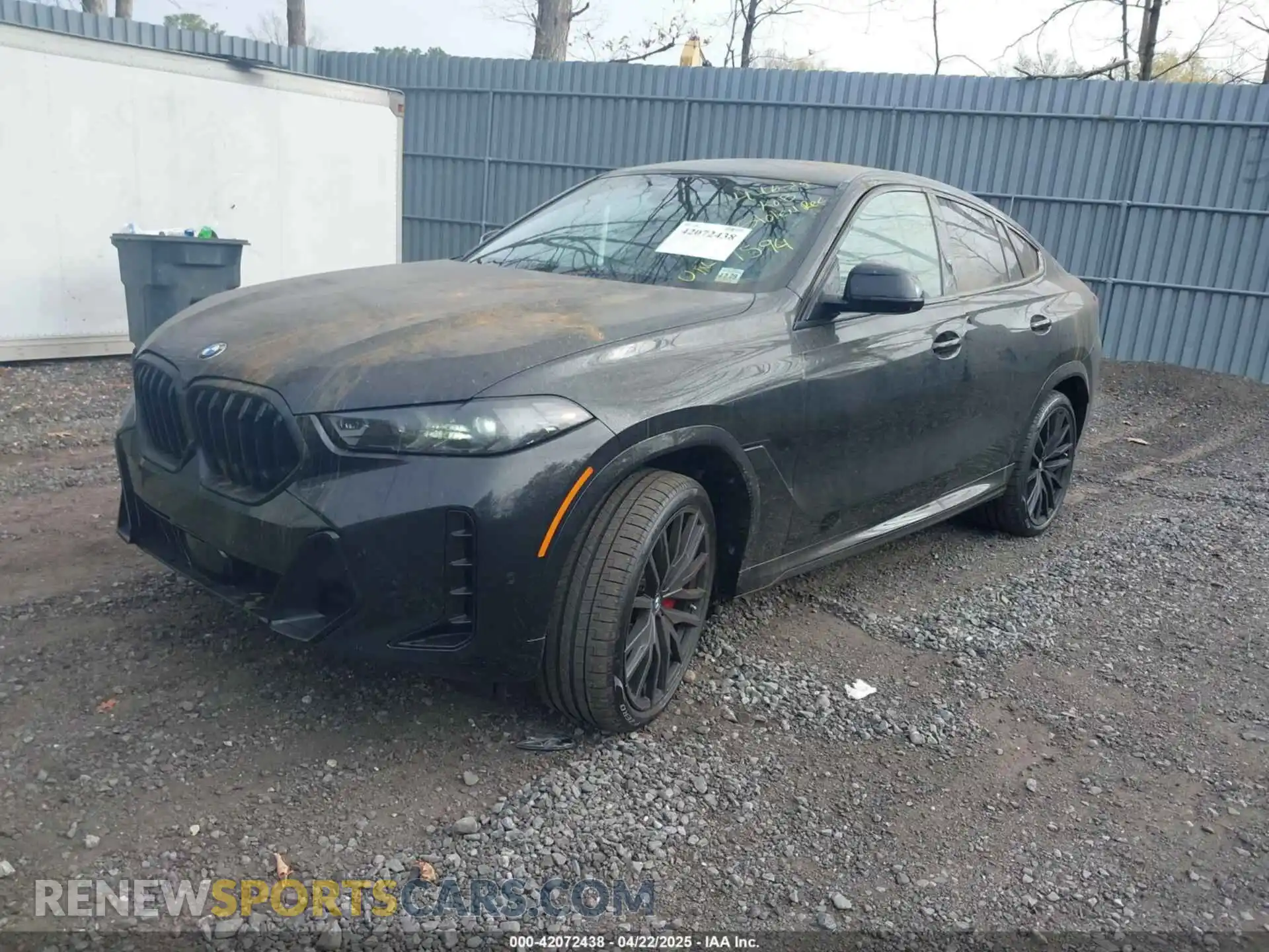 2 Photograph of a damaged car 5UX33EX09S9Y89594 BMW X6 2025
