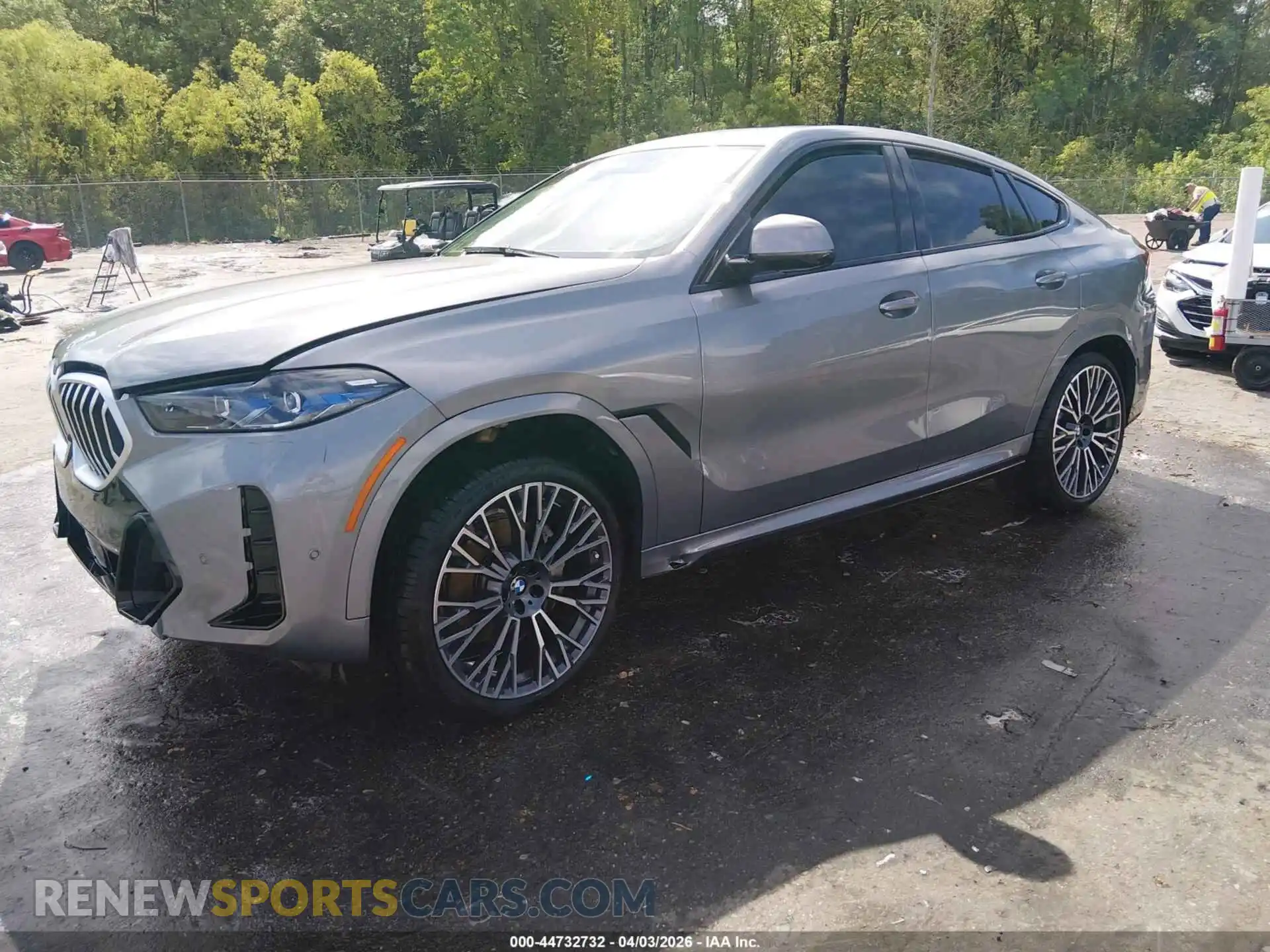 2 Photograph of a damaged car 5UX33EX0XS9Z00795 BMW X6 2025