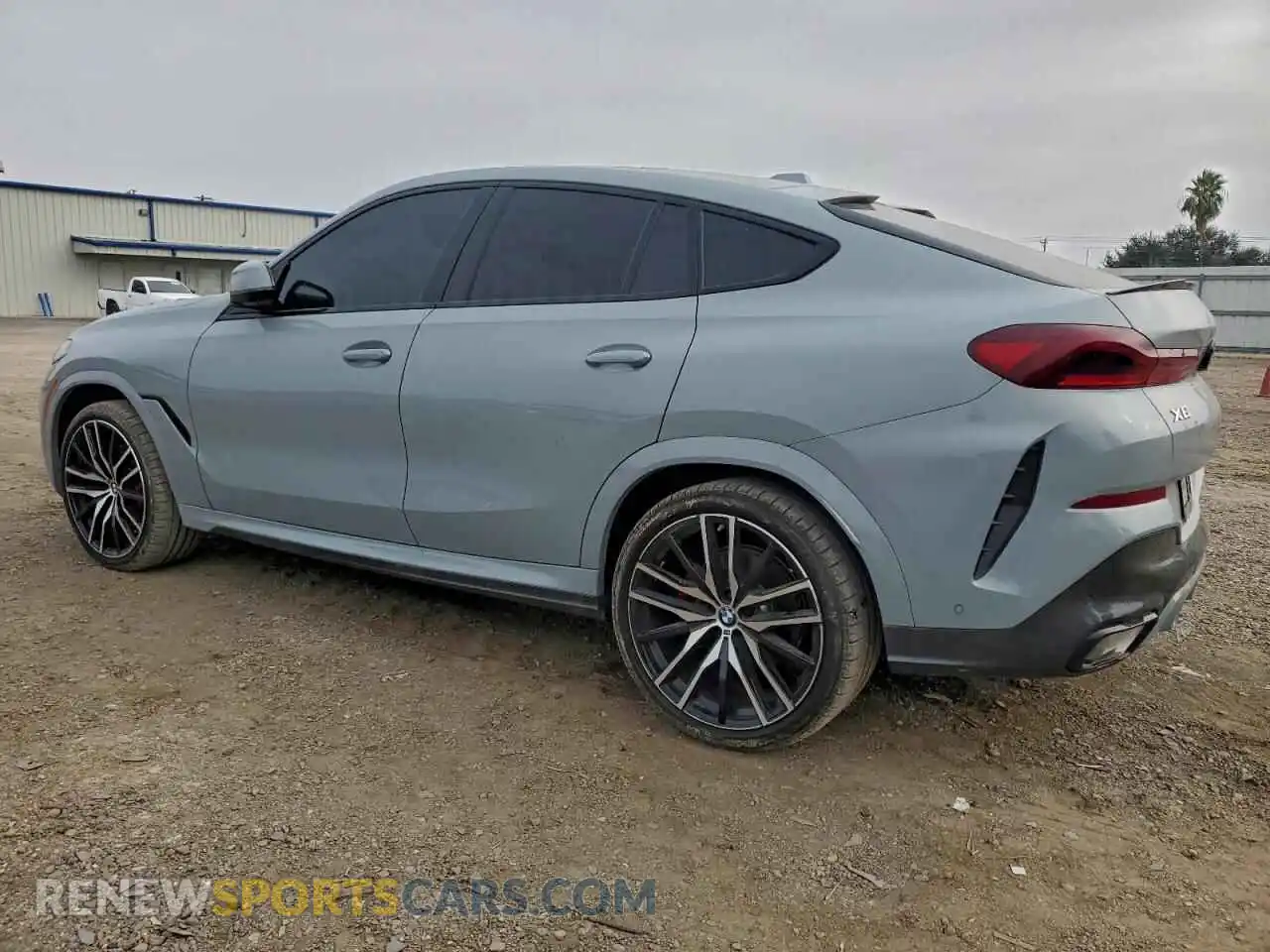 2 Фотография поврежденного автомобиля 5UX33EX0XS9Z92801 BMW X6 2025