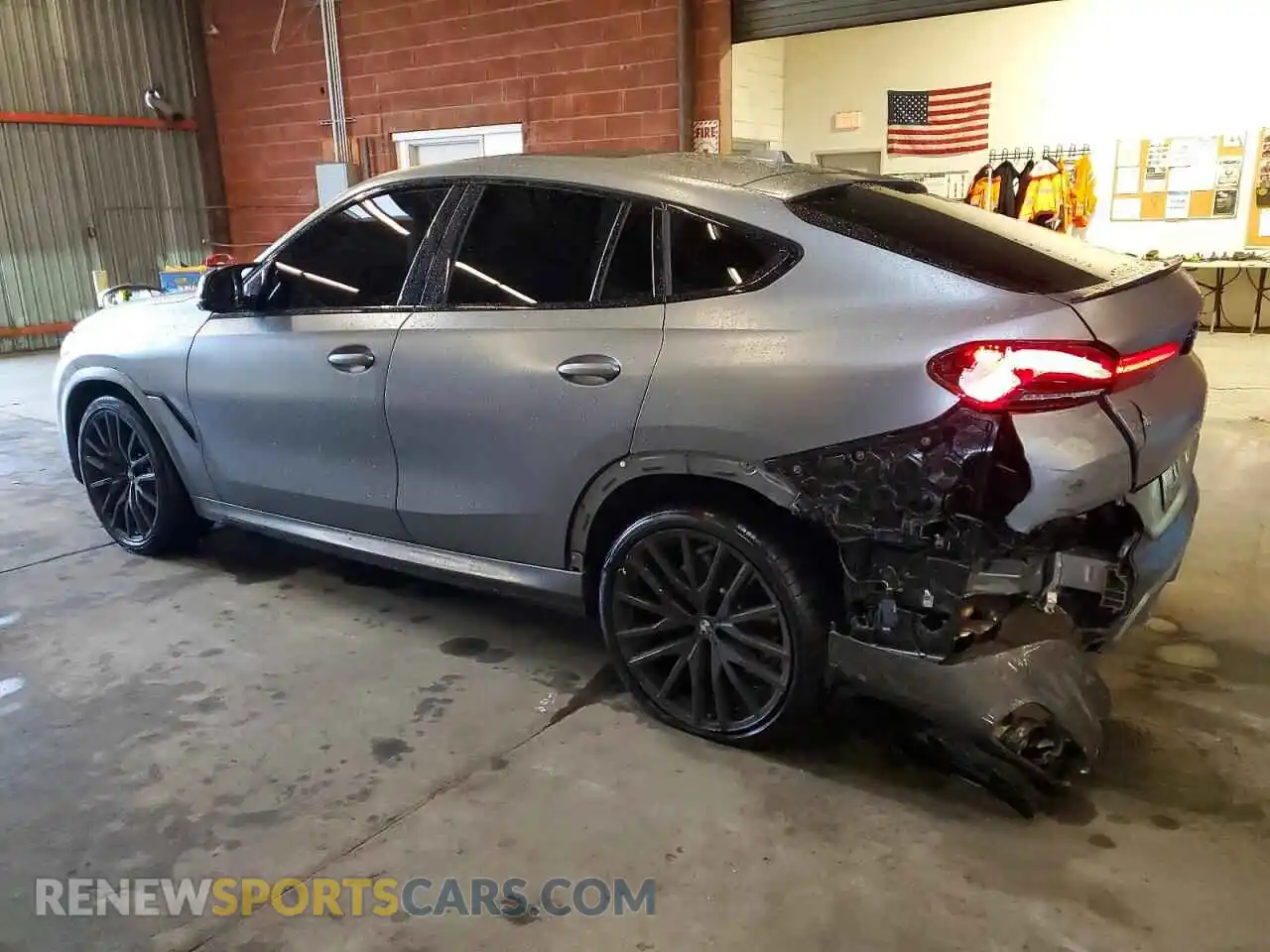2 Photograph of a damaged car 5UX43EX0XS9X94854 BMW X6 2025