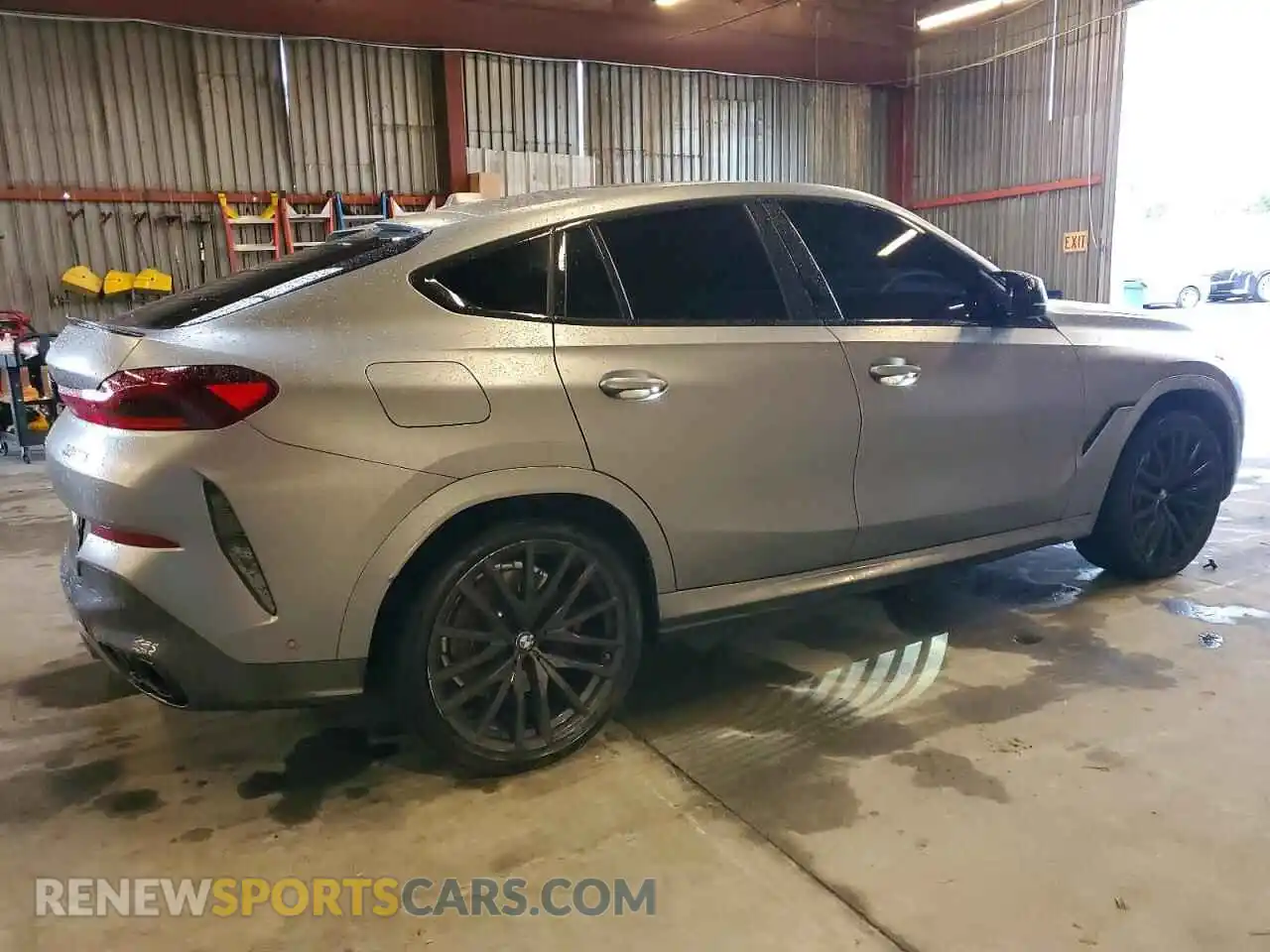 3 Photograph of a damaged car 5UX43EX0XS9X94854 BMW X6 2025