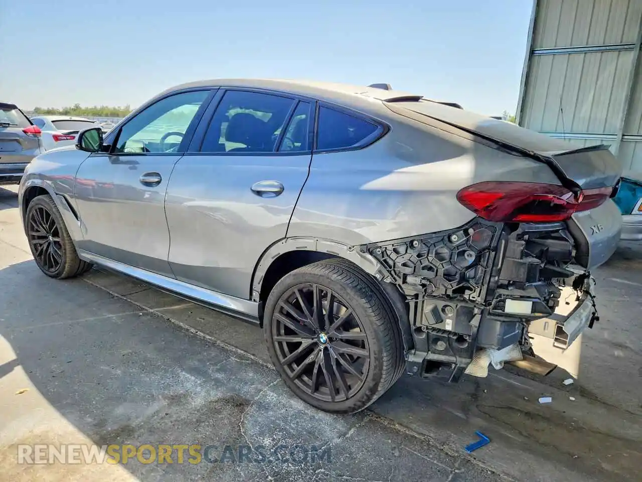 2 Photograph of a damaged car 5UX33EX09T9097625 BMW X6 2026
