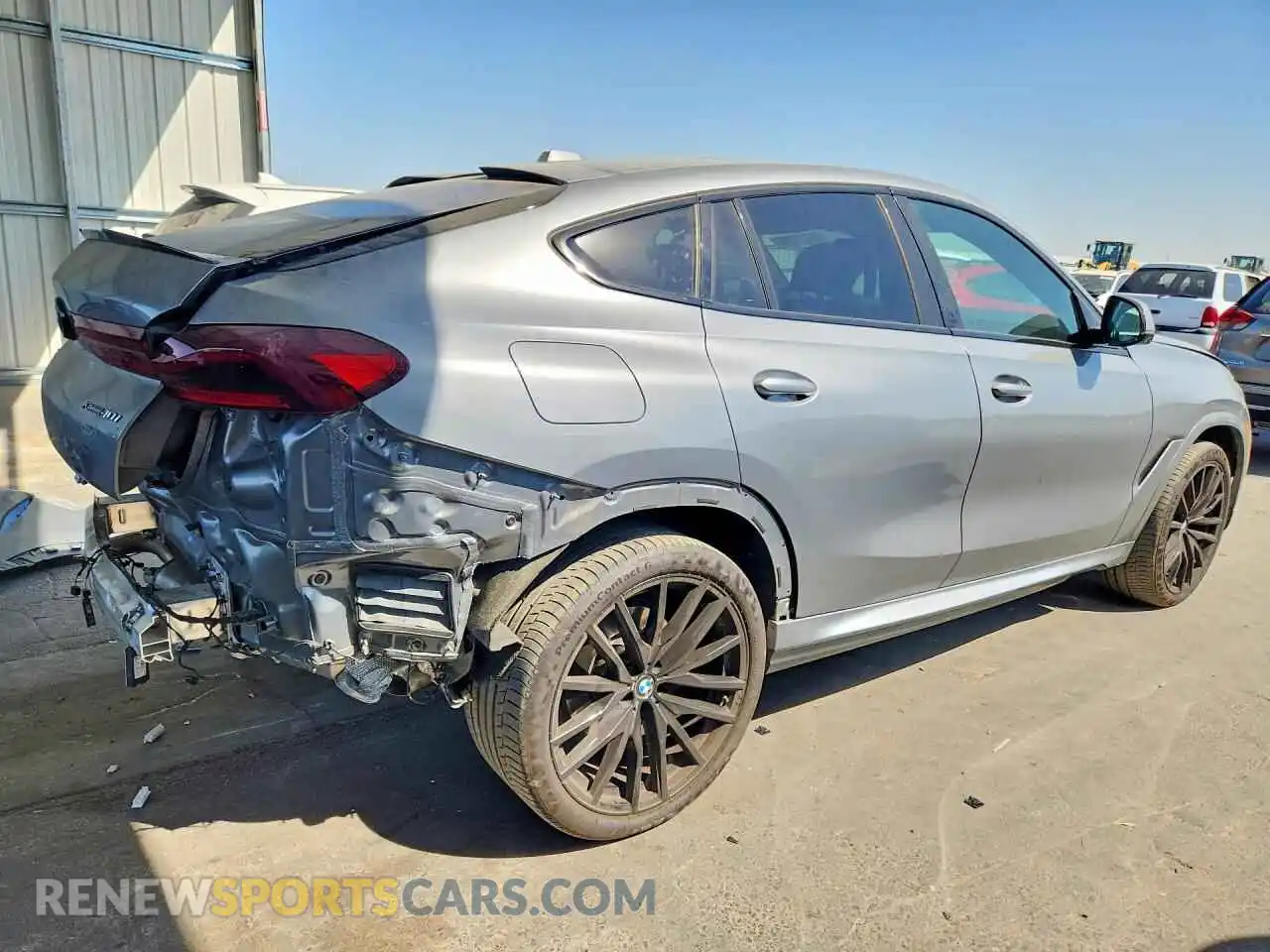 3 Photograph of a damaged car 5UX33EX09T9097625 BMW X6 2026