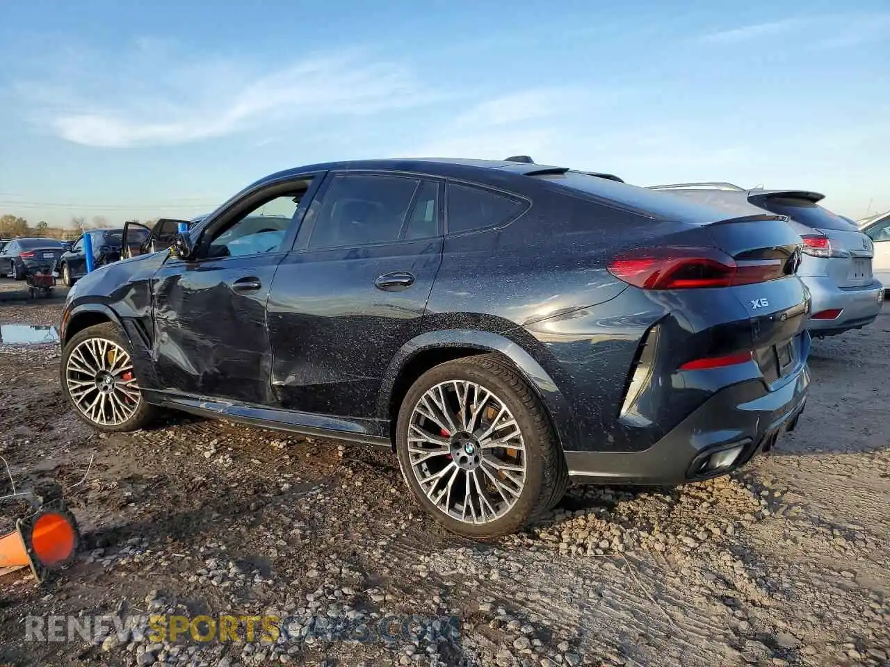 2 Photograph of a damaged car 5UX33EX0XT9252926 BMW X6 2026