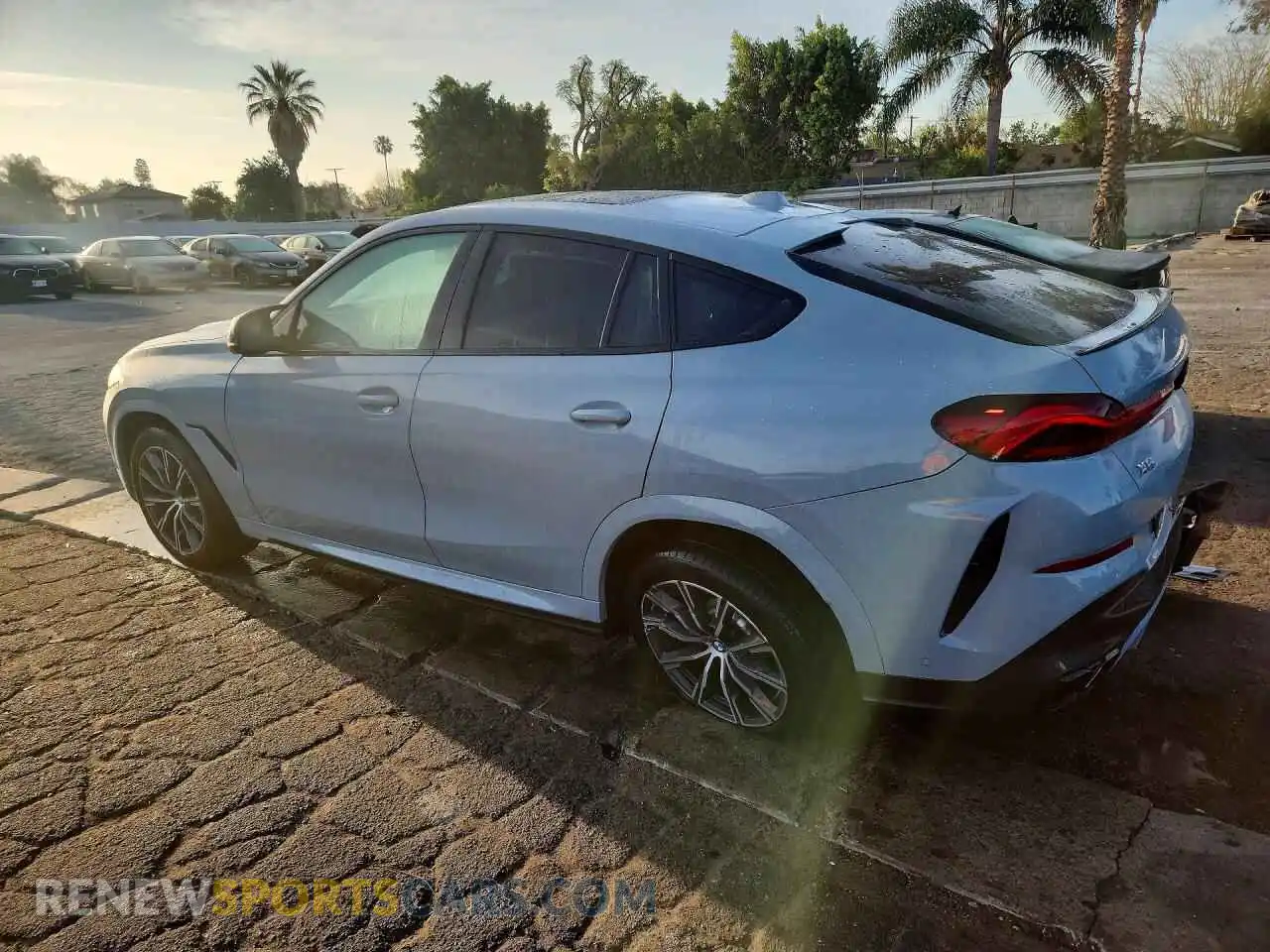 2 Photograph of a damaged car 5UX43EX05T9344658 BMW X6 2026