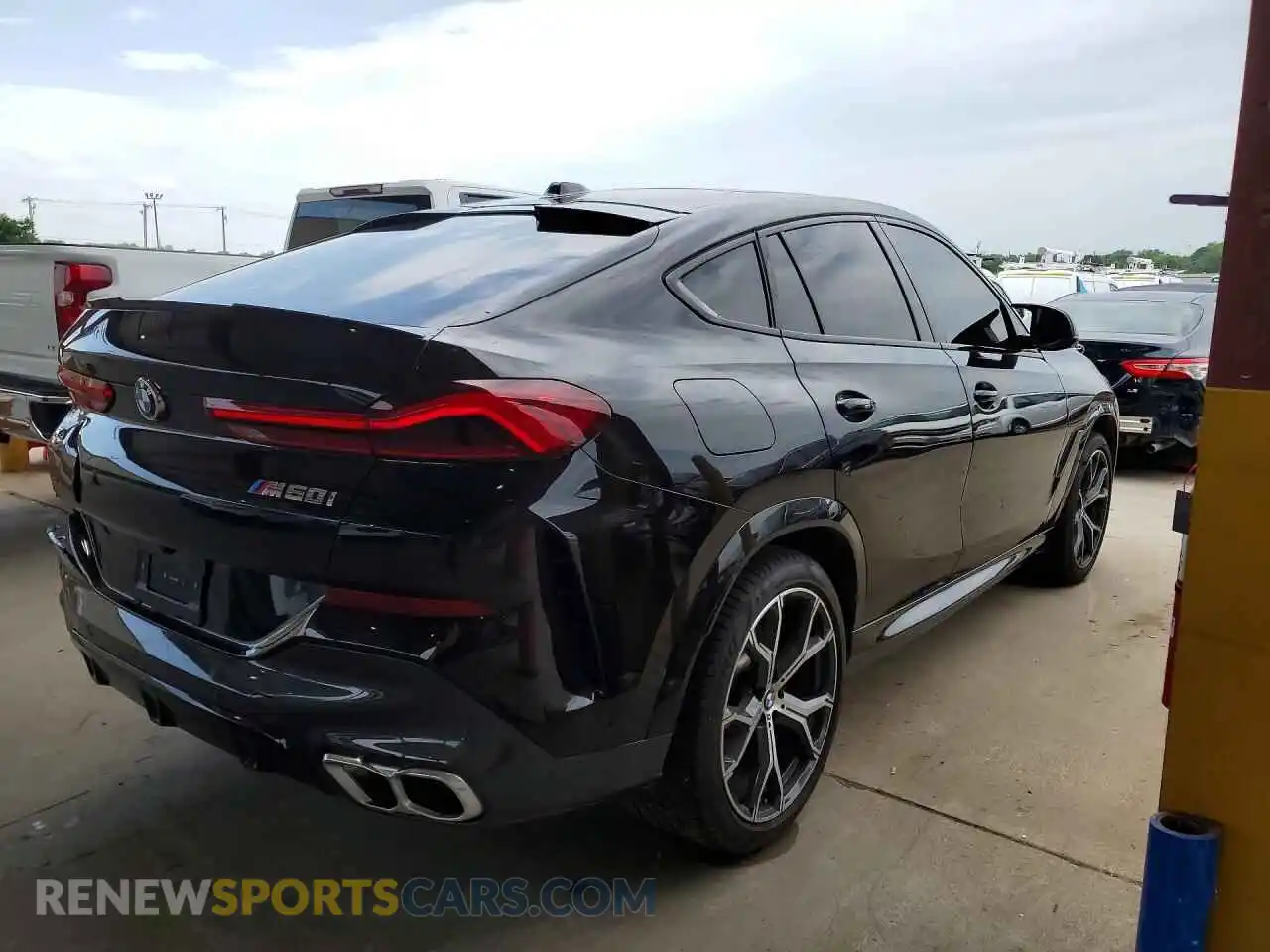 3 Photograph of a damaged car 5UX43EX09T9119501 BMW X6 2026
