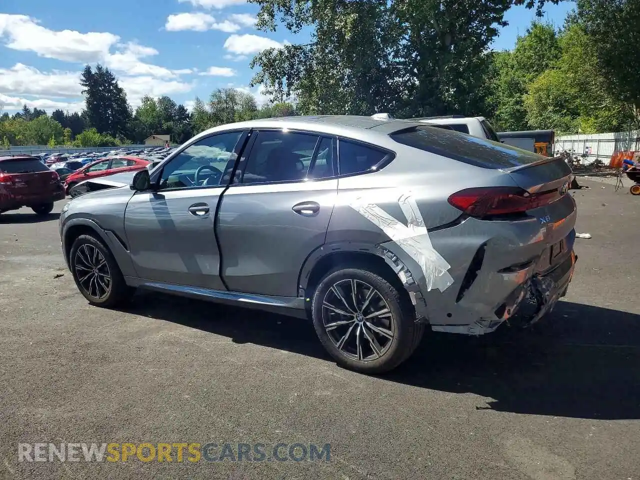 2 Photograph of a damaged car 5UX33EX01V9509703 BMW X6 2027