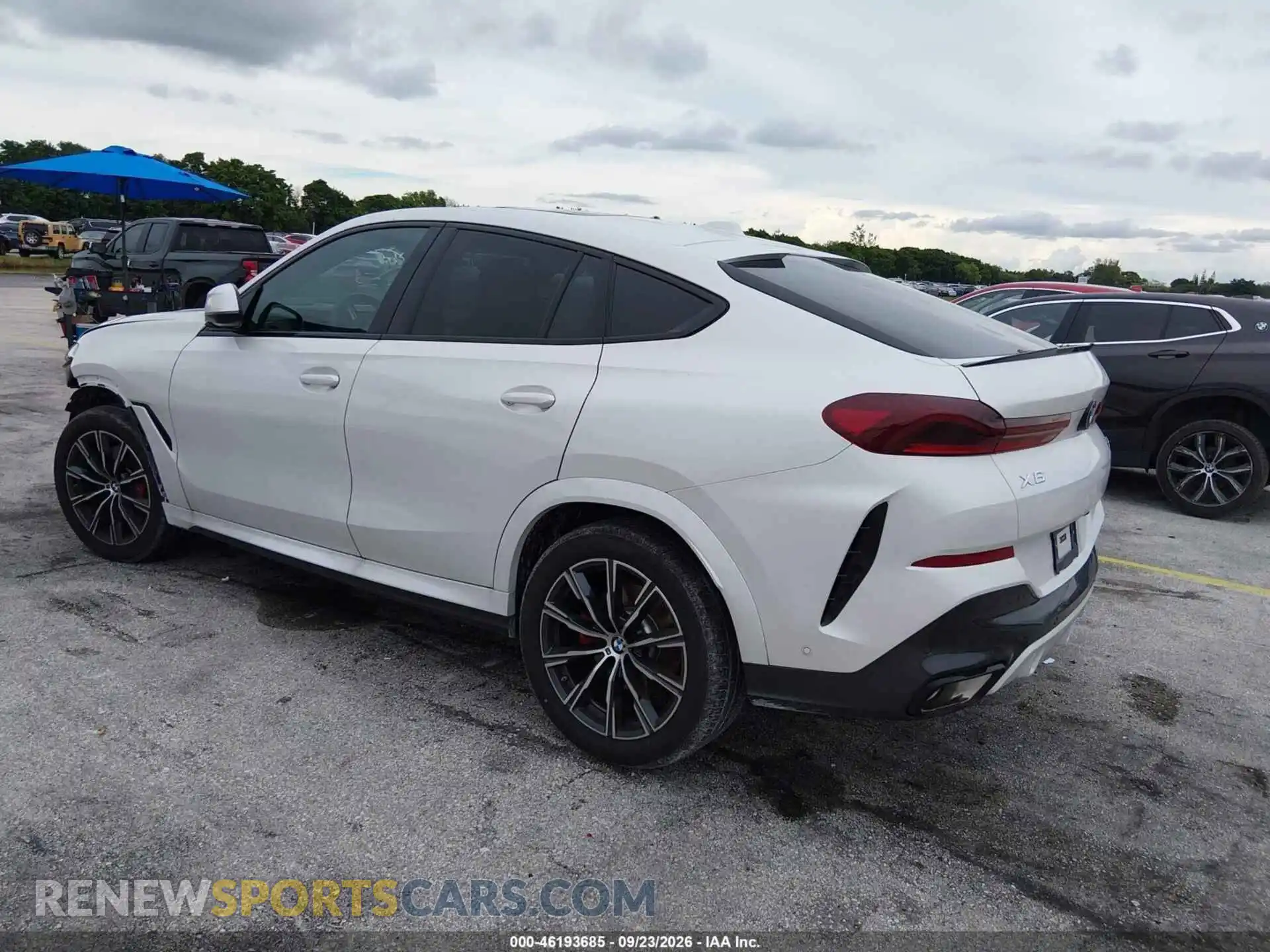 3 Photograph of a damaged car 5UX33EX01V9540384 BMW X6 2027