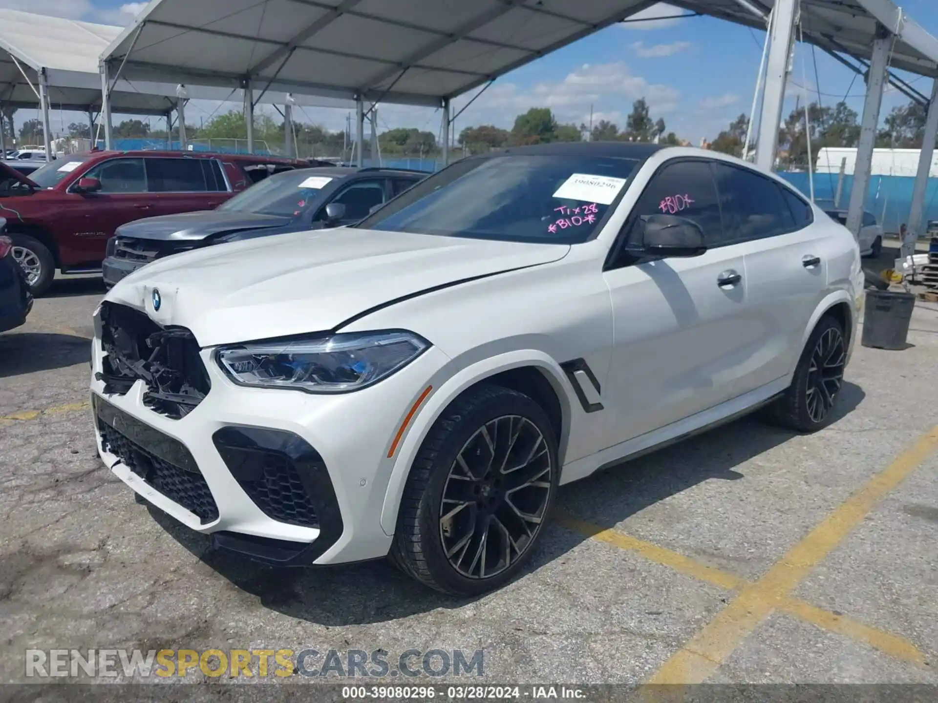 2 Photograph of a damaged car 5YMCY0C08M9F35140 BMW X6 M 2021