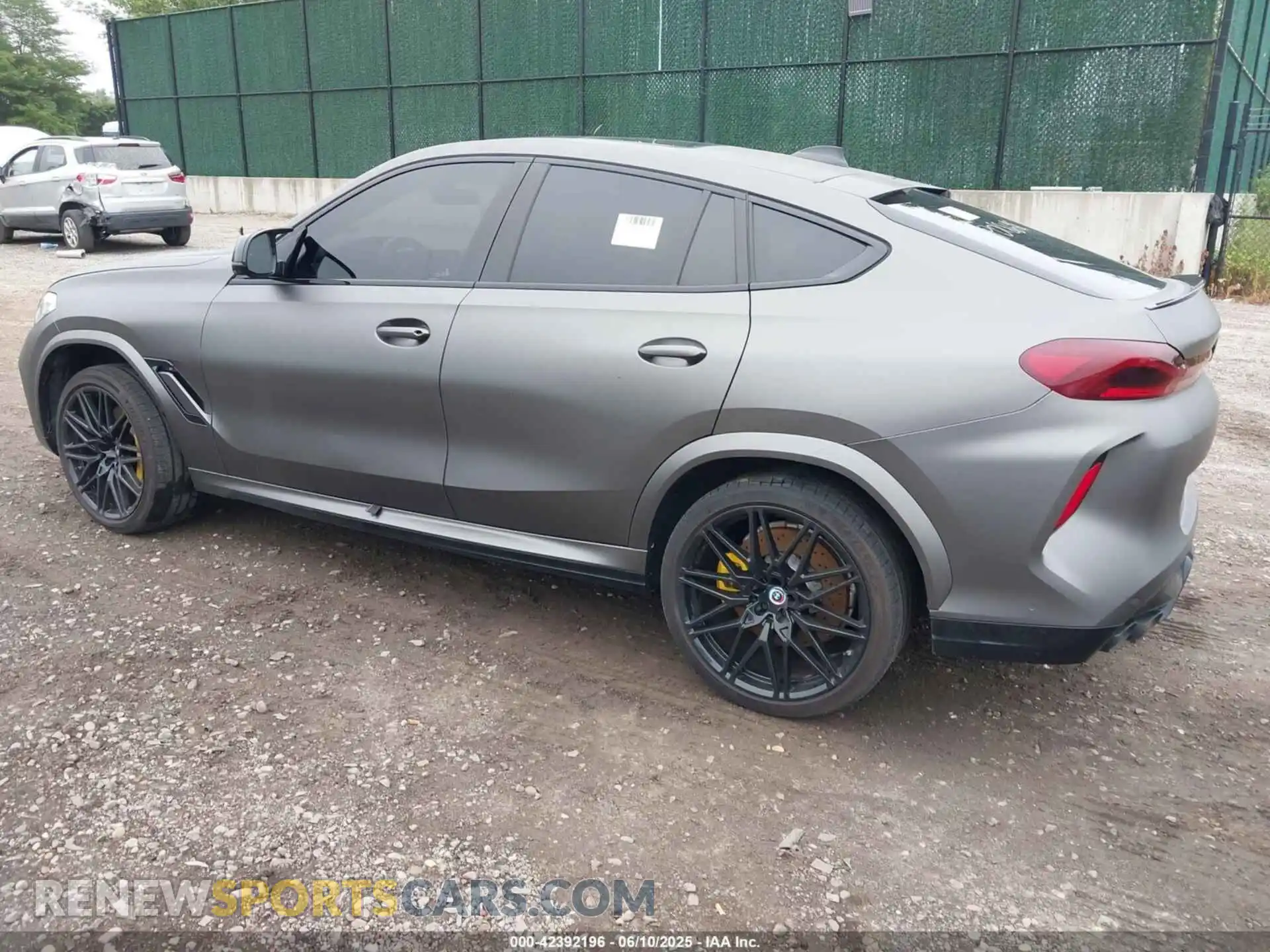 3 fotografías del automóvil dañado 5YMCY0C09M9E55362 BMW X6 M 2021
