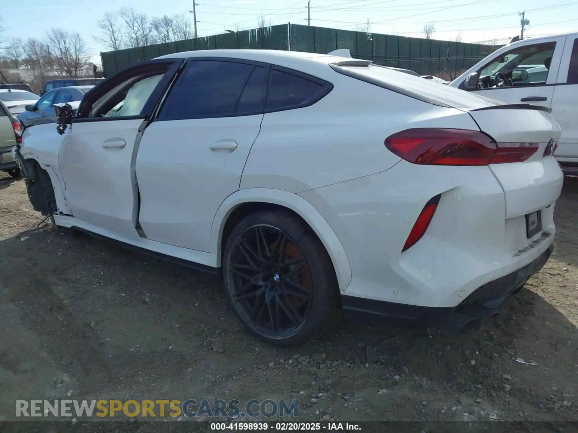 3 fotografías del automóvil dañado 5YMCY0C0XM9E59162 BMW X6 M 2021