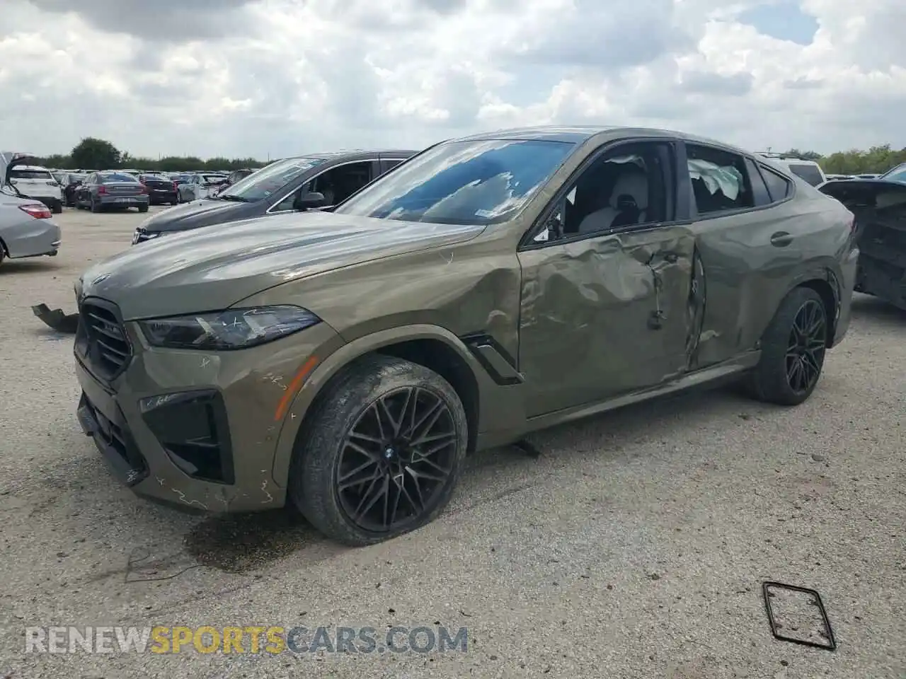 1 Photograph of a damaged car 5YM23ET09R9V38124 BMW X6 M COMPE 2024