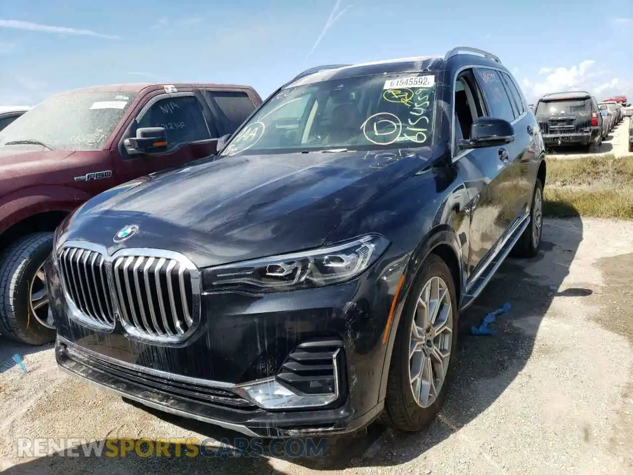 2 Photograph of a damaged car 5UXCW2C51KL087888 BMW X7 2019