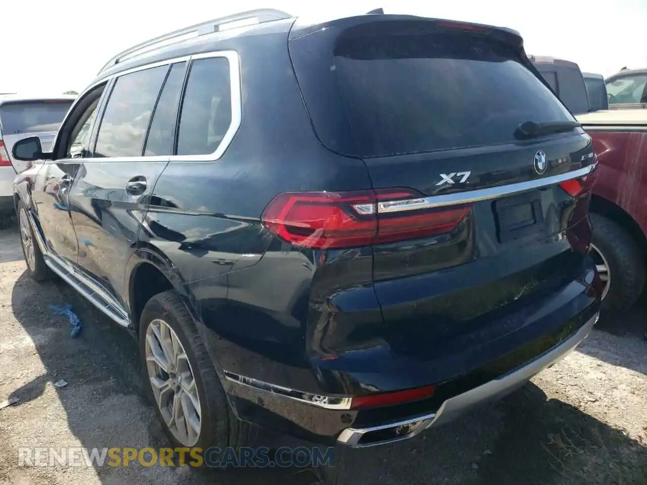 3 Photograph of a damaged car 5UXCW2C51KL087888 BMW X7 2019
