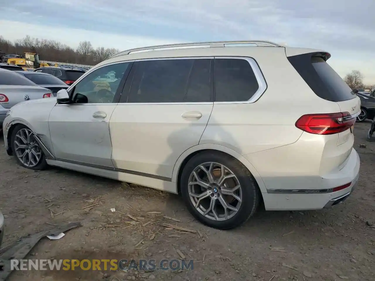 2 Photograph of a damaged car 5UXCW2C53KLB44241 BMW X7 2019