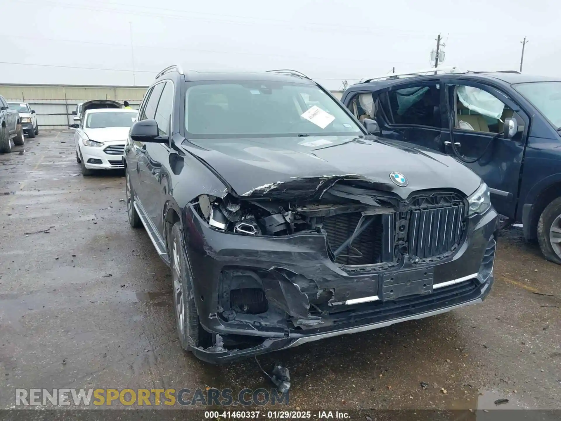 1 Photograph of a damaged car 5UXCW2C54KL084175 BMW X7 2019