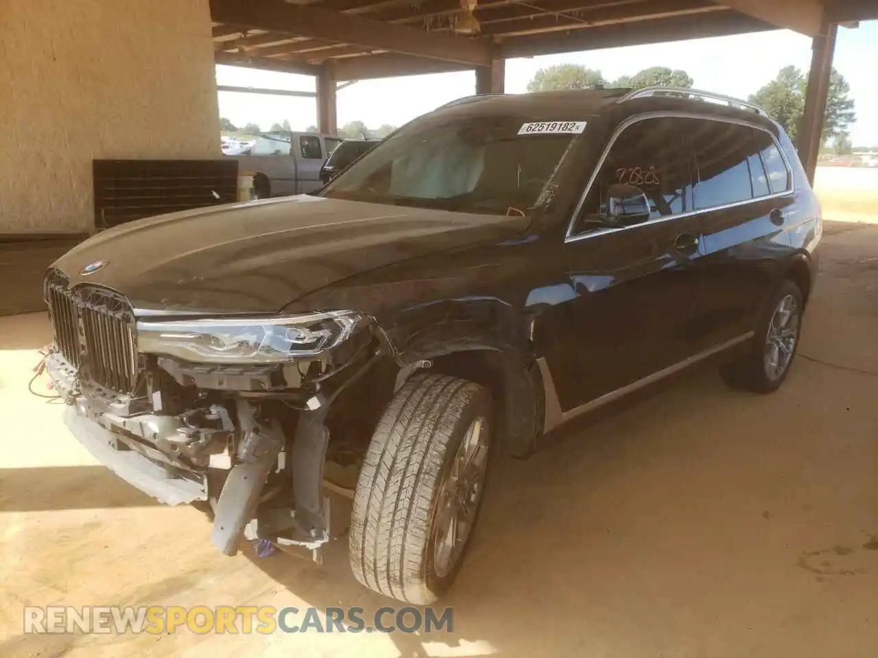 2 Photograph of a damaged car 5UXCW2C55KL088641 BMW X7 2019