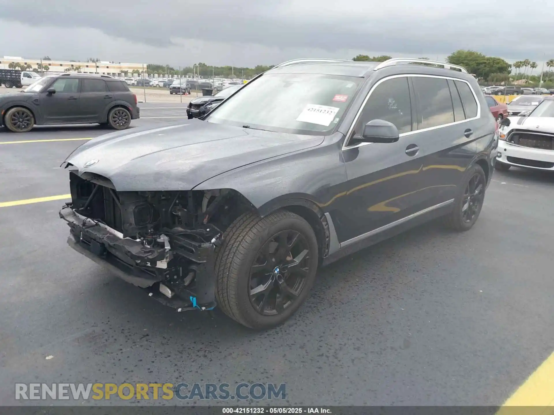 2 Photograph of a damaged car 5UXCW2C56KL081312 BMW X7 2019