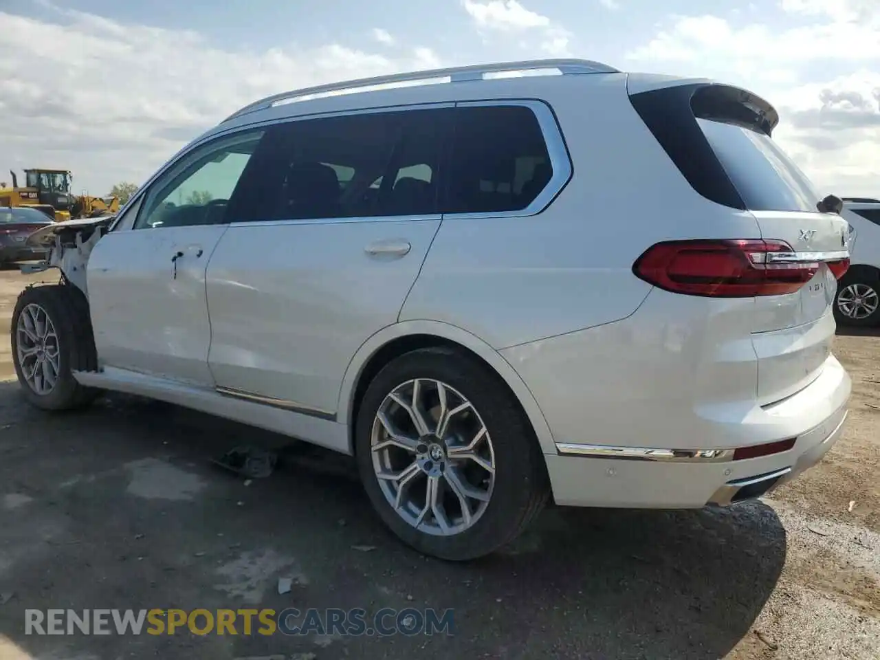 2 Photograph of a damaged car 5UXCW2C57KL088740 BMW X7 2019