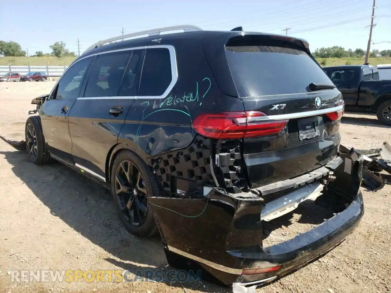 3 Photograph of a damaged car 5UXCW2C59KL088092 BMW X7 2019