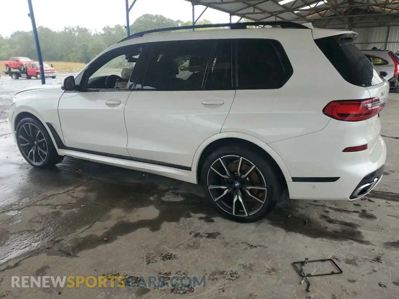 2 Photograph of a damaged car 5UXCW2C59KL088187 BMW X7 2019