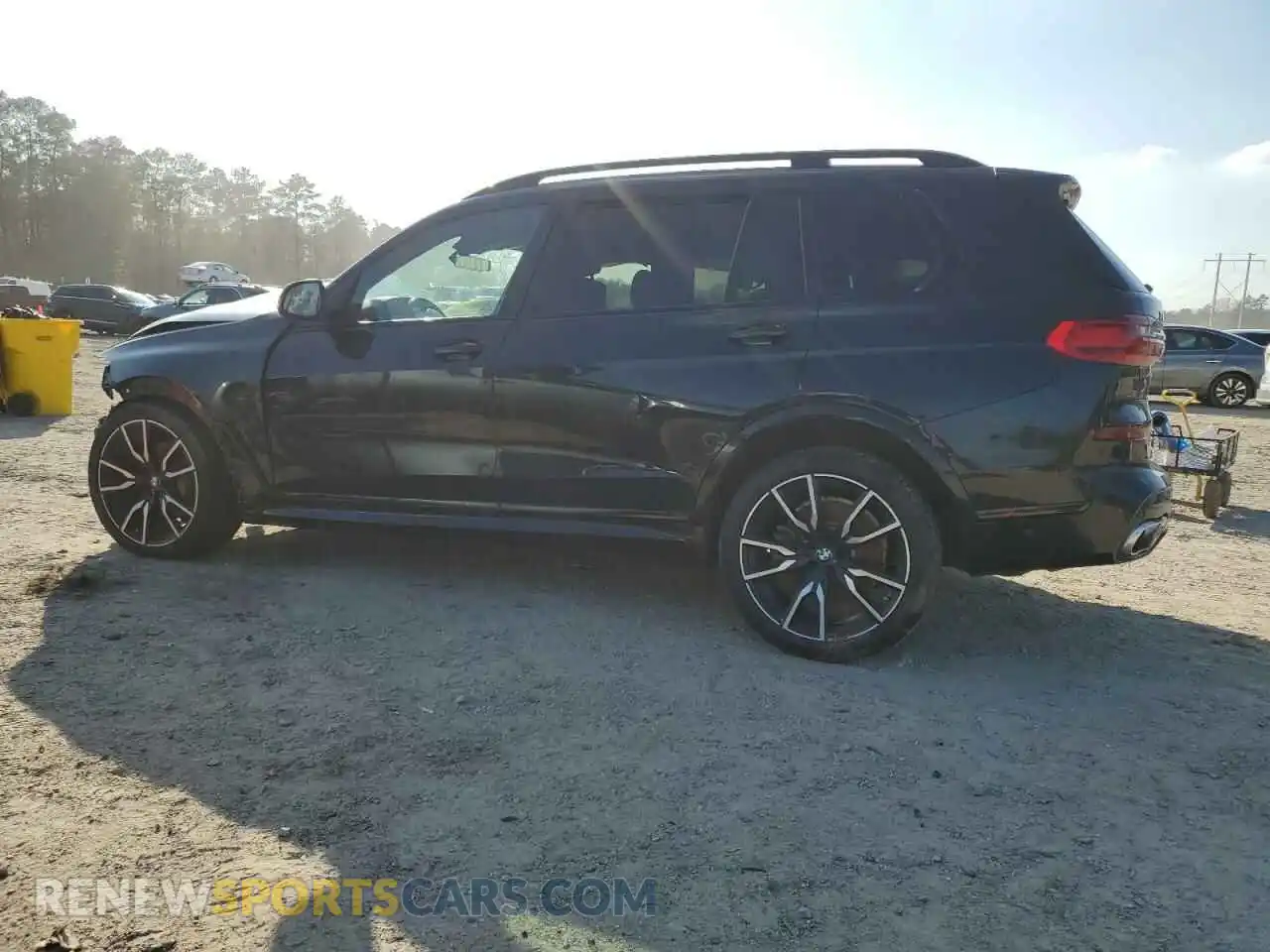 2 Photograph of a damaged car 5UXCX4C52KLS35720 BMW X7 2019