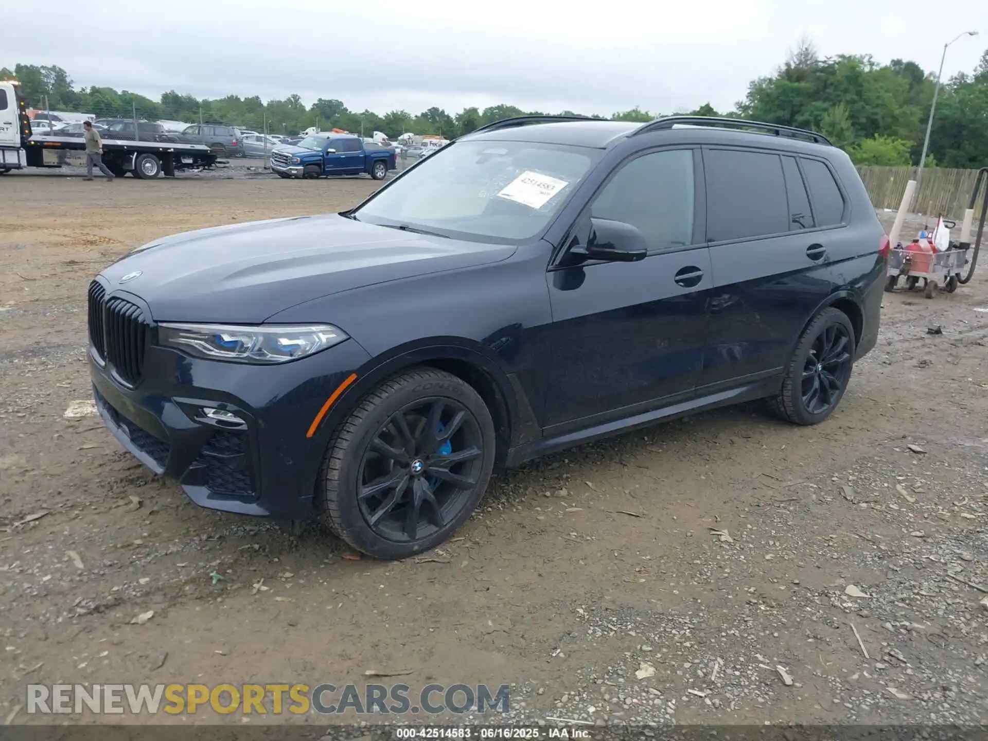 2 Photograph of a damaged car 5UXCX4C53KLB39677 BMW X7 2019
