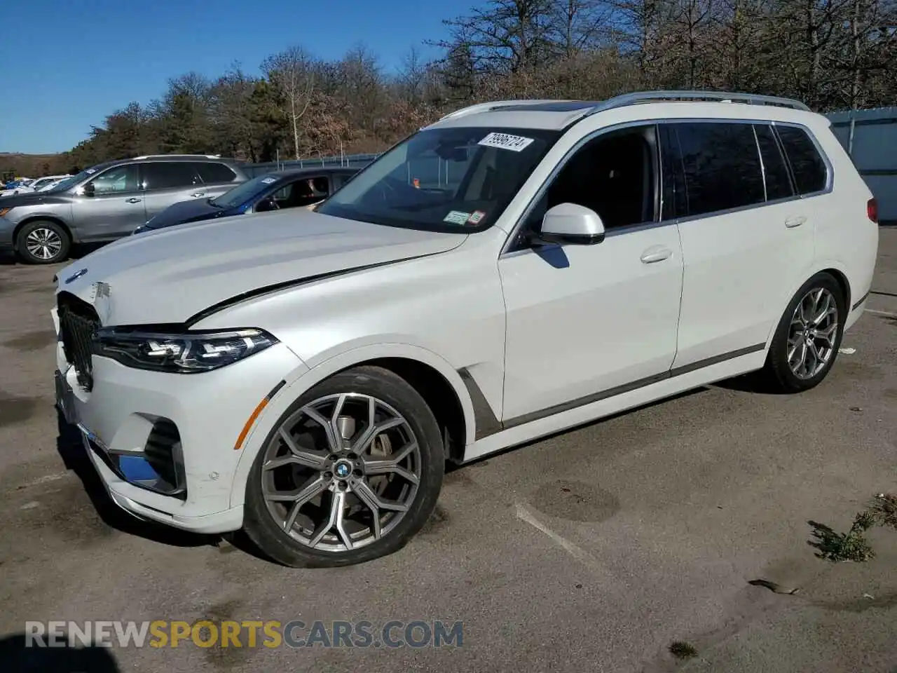 1 Photograph of a damaged car 5UXCW2C00L9B66295 BMW X7 2020