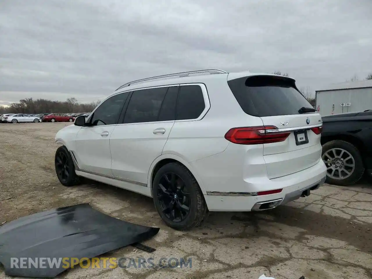 2 Photograph of a damaged car 5UXCW2C01L9A02909 BMW X7 2020