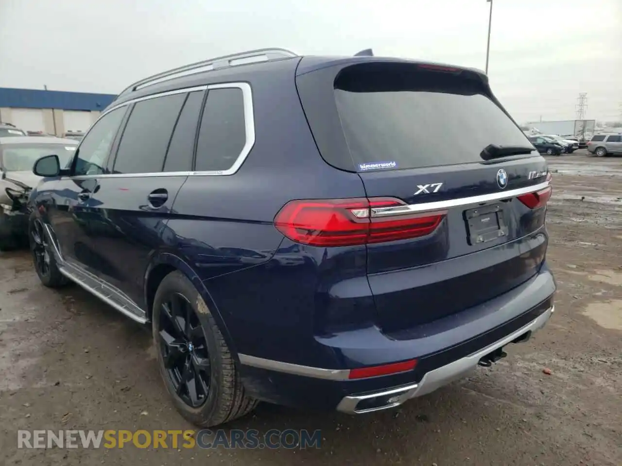 3 Photograph of a damaged car 5UXCW2C02L9B00394 BMW X7 2020