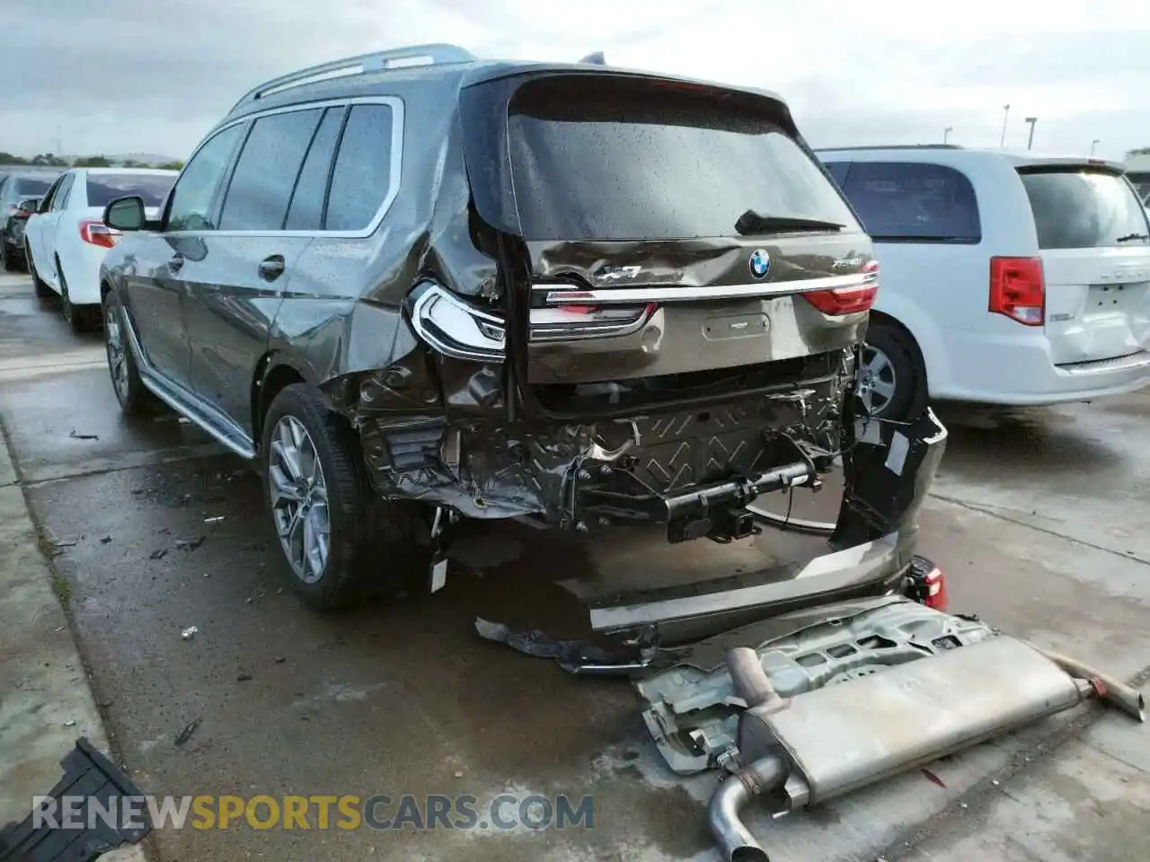 3 Фотография поврежденного автомобиля 5UXCW2C02L9C27677 BMW X7 2020