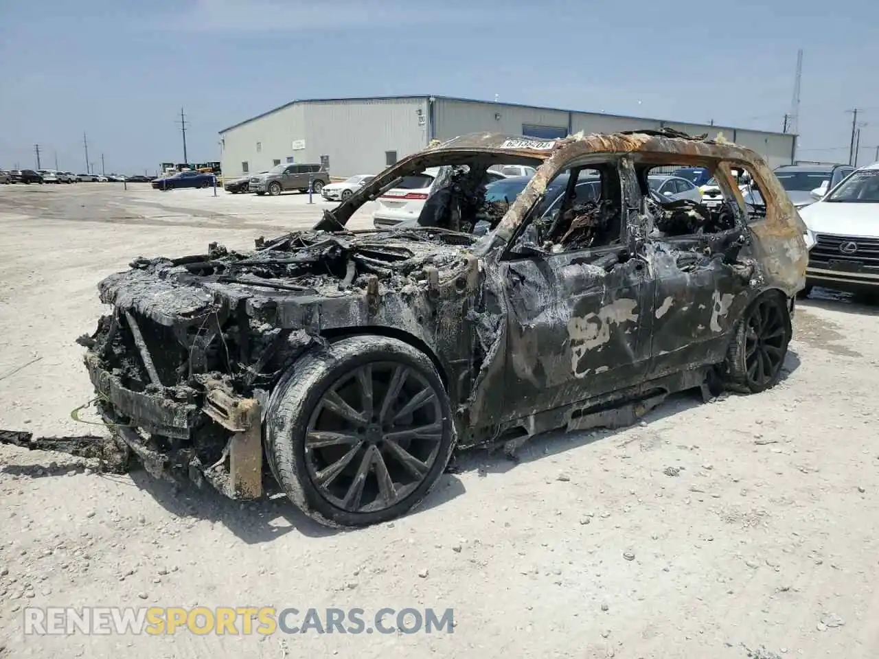 1 Photograph of a damaged car 5UXCW2C03L9C49557 BMW X7 2020