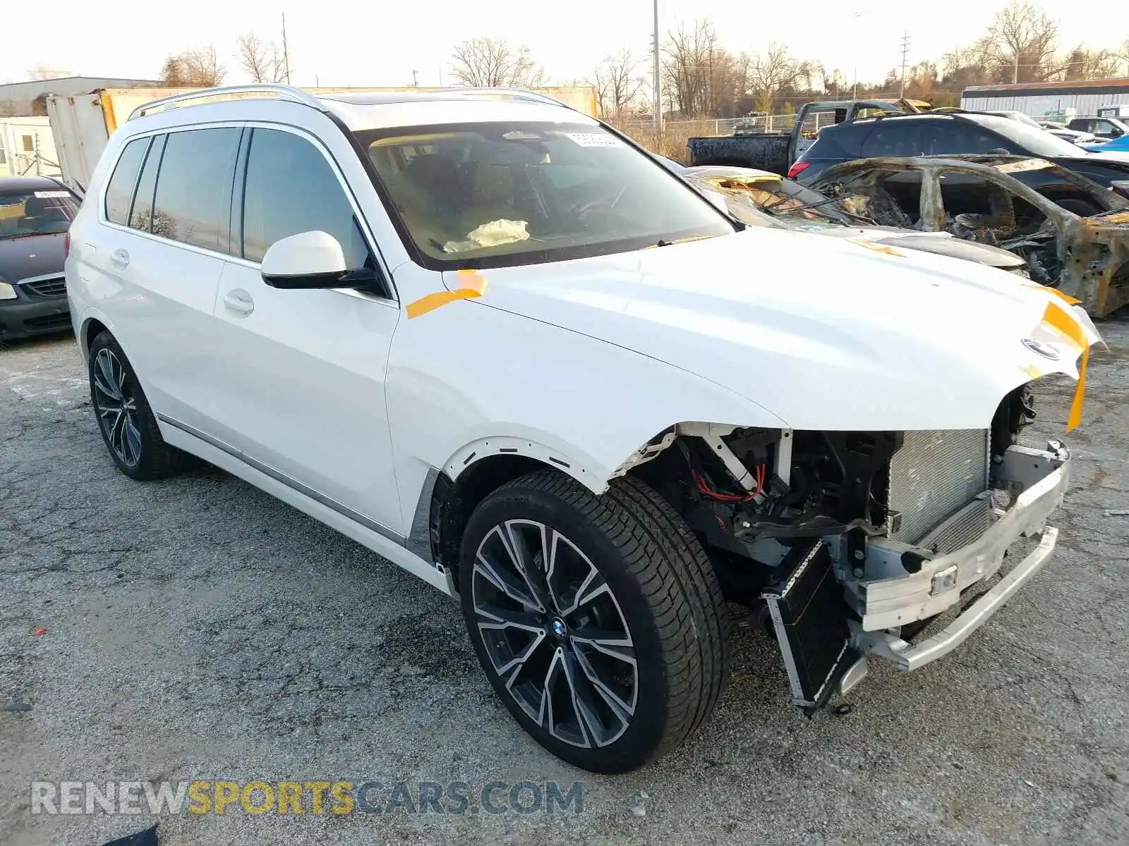 1 Photograph of a damaged car 5UXCW2C07L0E74861 BMW X7 2020