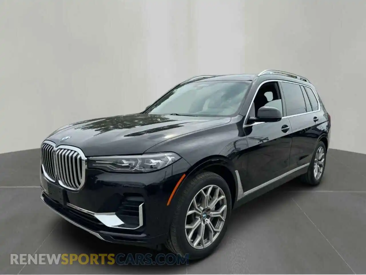 2 Photograph of a damaged car 5UXCW2C07L9B87158 BMW X7 2020