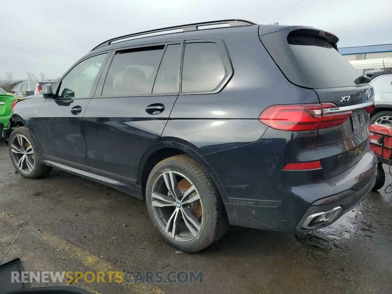 2 Photograph of a damaged car 5UXCW2C09L9B77747 BMW X7 2020